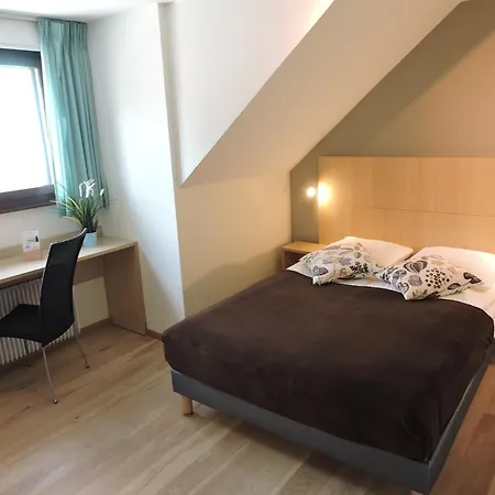 Mini-hôtel Communale De St-légier